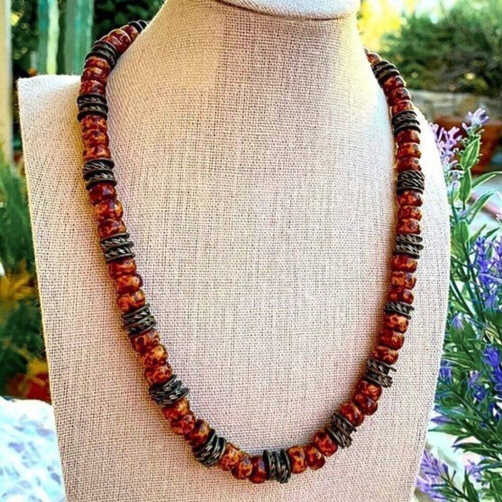 GORGEOUS VTG Solid Brass & Ceramic Bead Necklace